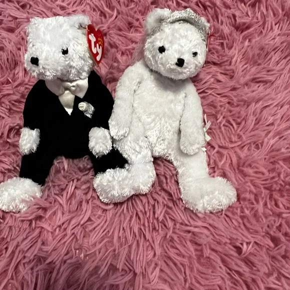 Gently used Bride and Groom Beanie Babies - Picture 2 of 9